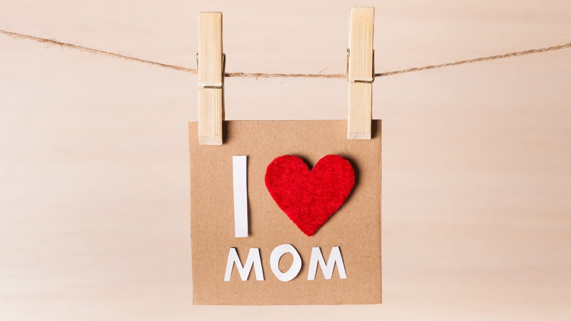 Festa della mamma: 10 idee regalo per lei