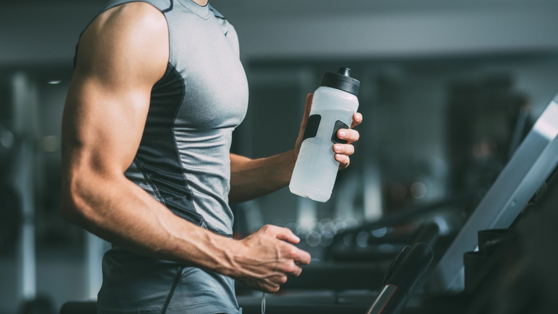 Cosa mettere nella borsa da palestra: l’abbigliamento giusto per lui