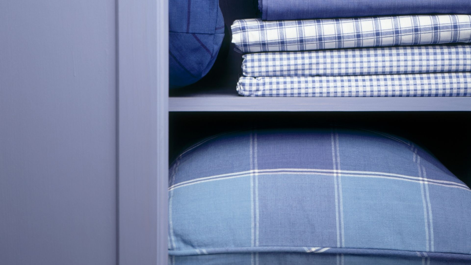 Come conservare la biancheria senza muffe e polvere