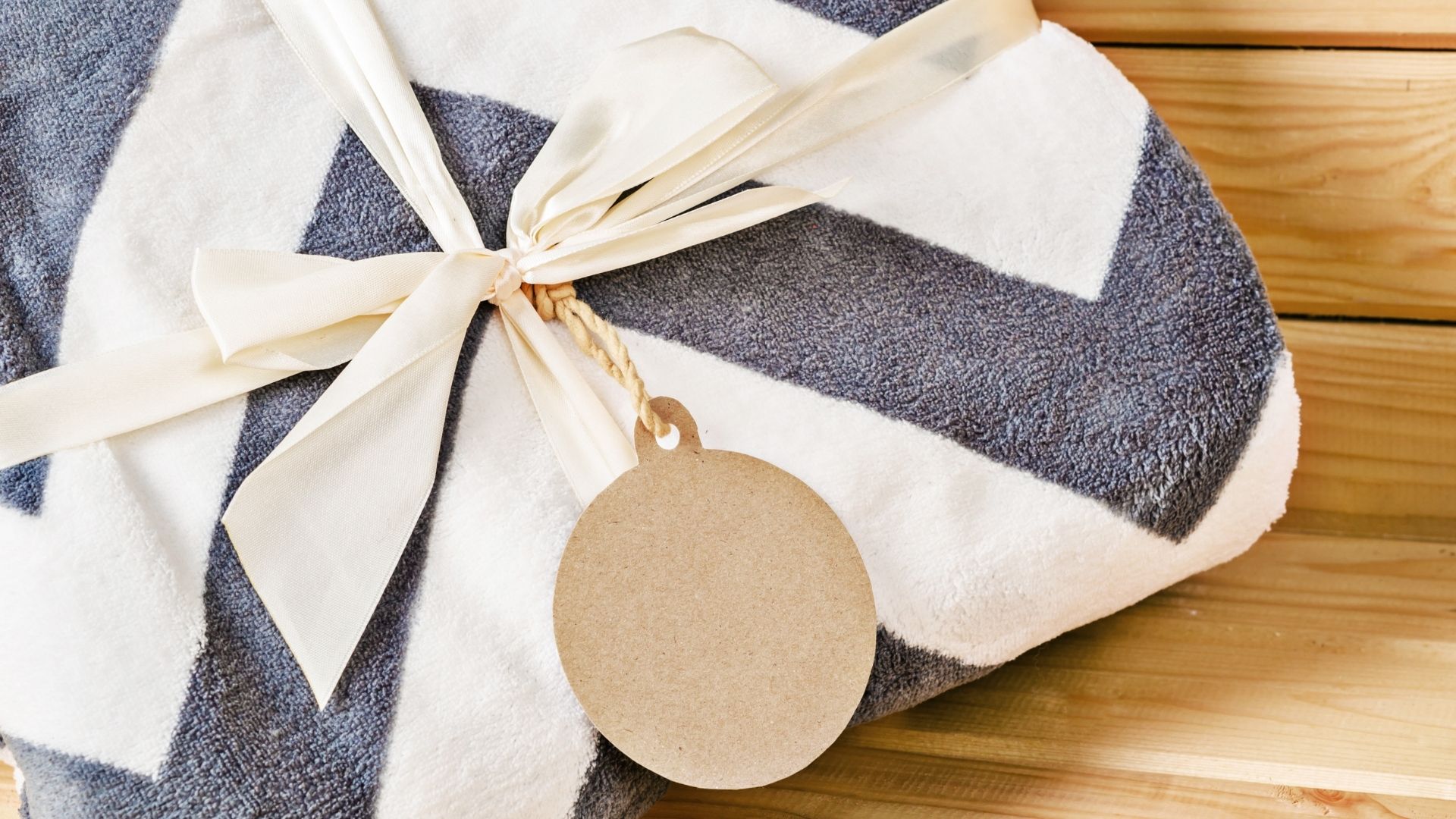 8 idee regalo davvero calde! È tempo di plaid e coperte